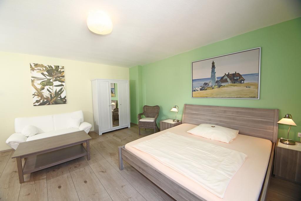 Stadthotel Juelich - Hotelwohnungen المظهر الخارجي الصورة