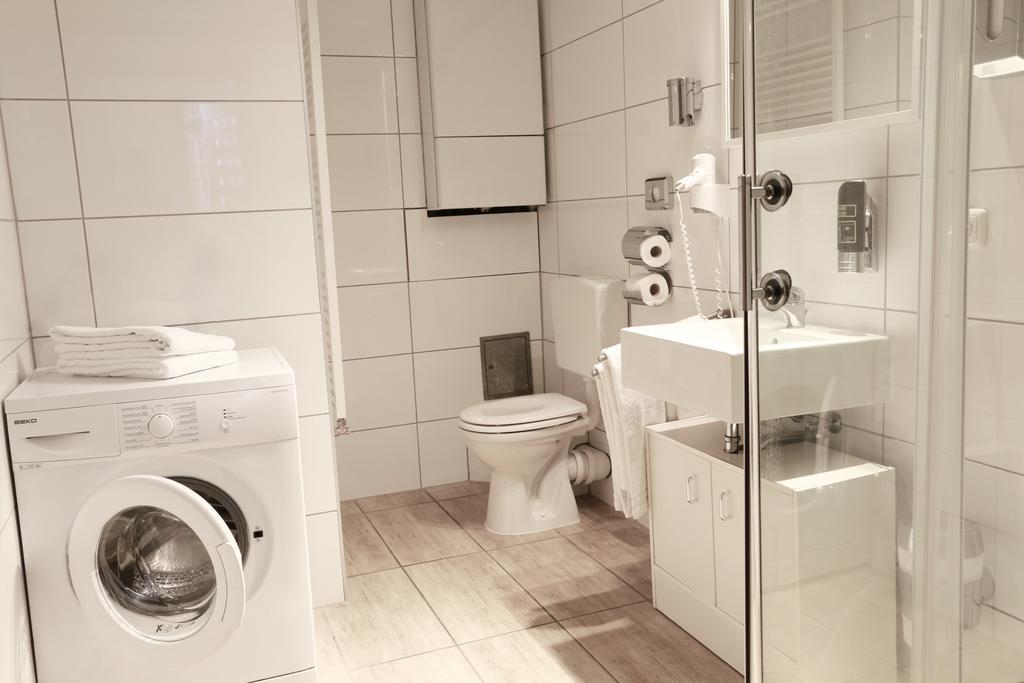 Stadthotel Juelich - Hotelwohnungen المظهر الخارجي الصورة